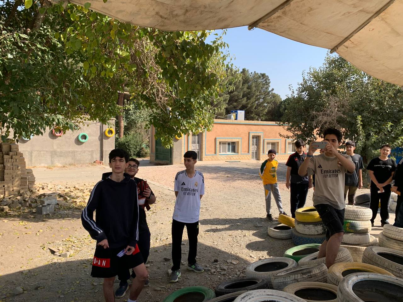 دانش آموزان پایه دوازدهم و اردوگاه امام رضا (ع)