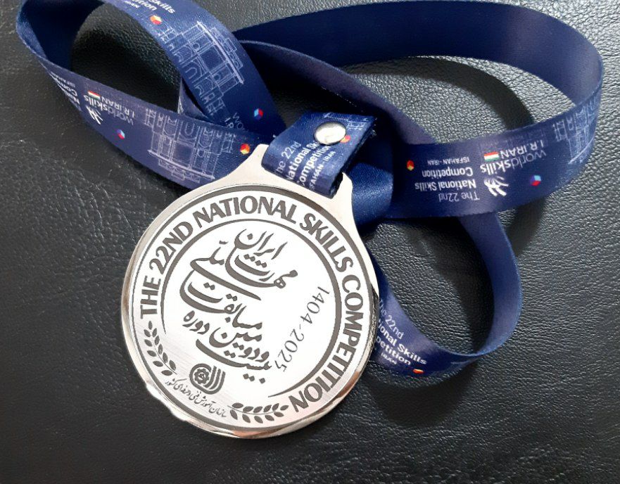 کسب مدال نقره المپیاد ملی مهارت در سطح کشور توسط  پارسا فرقانی